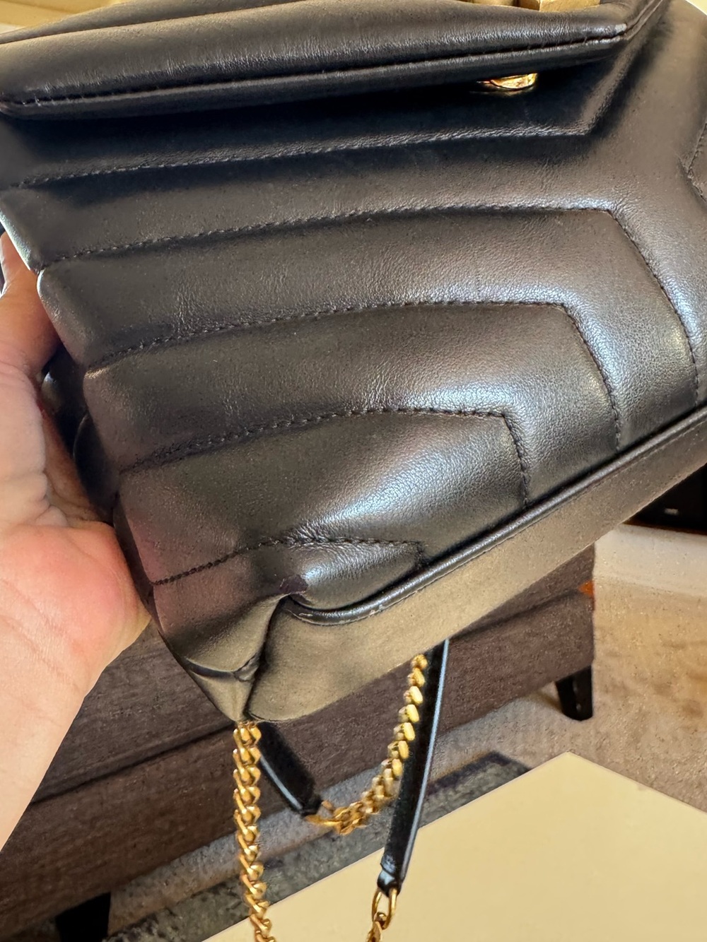 YSL SAINT LAURENT Calfskin Y Quilted Monogram Small Loulou Chain Satchel Black - Picture 12 of 14